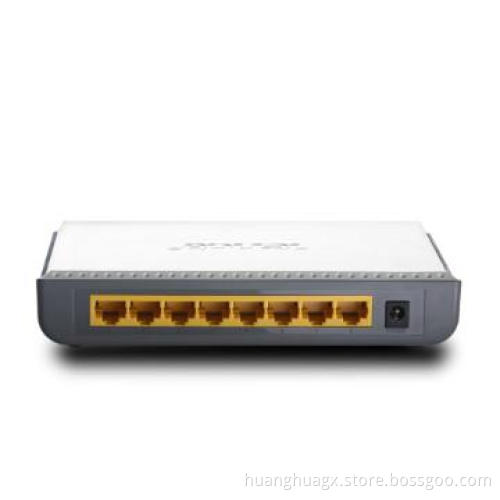 G1008D 8-Port 10/100/1000 Gigabit Switch